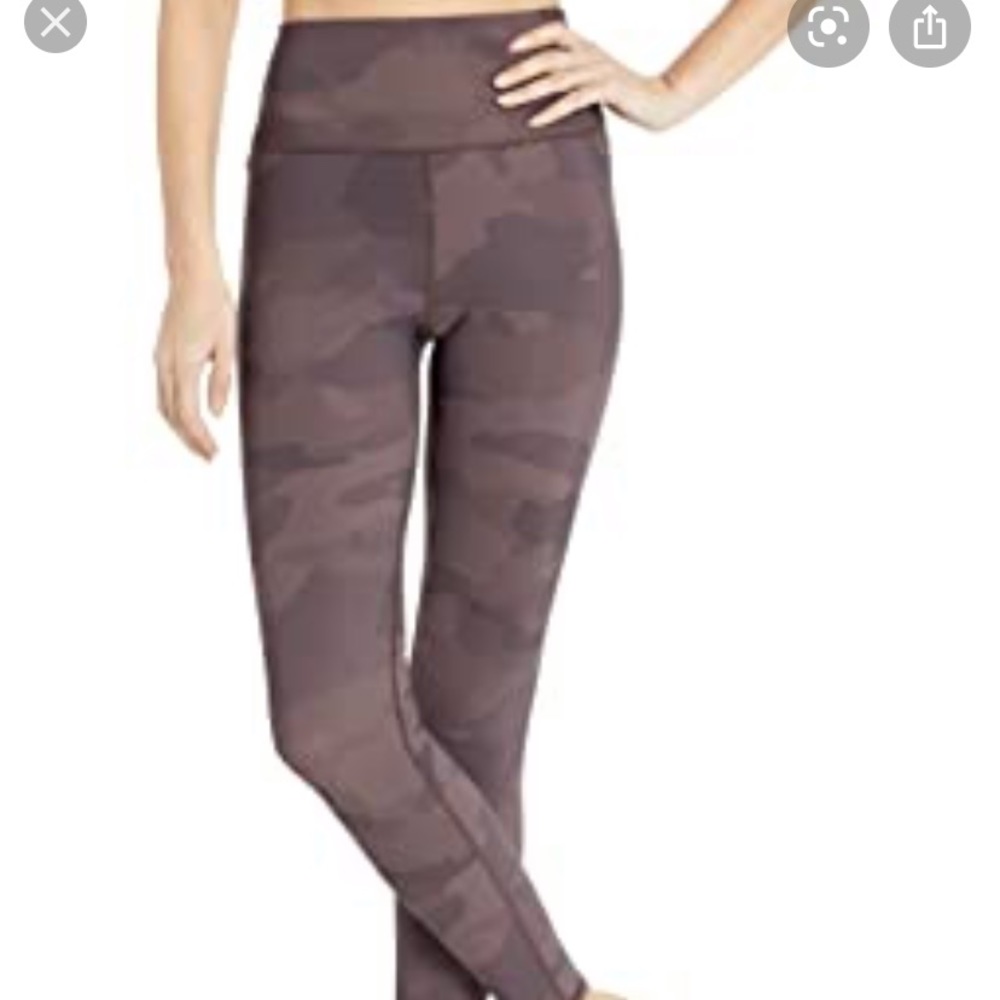 Alo Camo Vaper Yoga Leggings